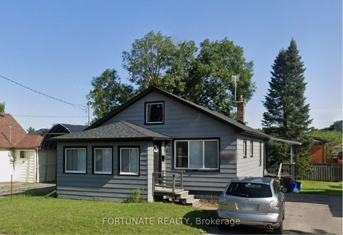 6467 Bellevue St, Niagara Falls, ON, L2E1Y9 | Card Image