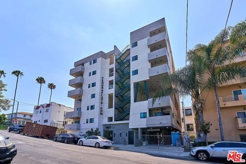 602-1047 Fedora Street, Los Angeles, CA, 90006 | Card Image
