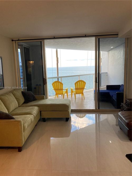 1701-6767 Collins Ave, Miami Beach, FL, 33141-3245 | Card Image