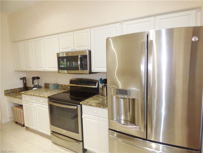 APT-1204 - 10023 Sky View Way, Condo with 3 bedrooms, 2 bathrooms and 1 parking in FORT MYERS FL | Image 4
