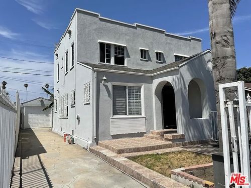 713 W 49th Pl, Los Angeles, CA, 90037 | Card Image