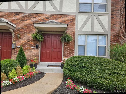 1465 Willow Brook Cv, Saint Louis, MO, 63146-4913 | Card Image