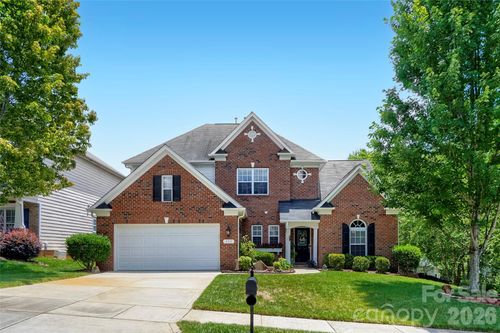 653 Lorain Ave Nw, Concord, NC, 28027-8100 | Card Image