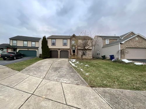 212 Charing Cross St, Galloway, OH, 43119-8640 | Card Image