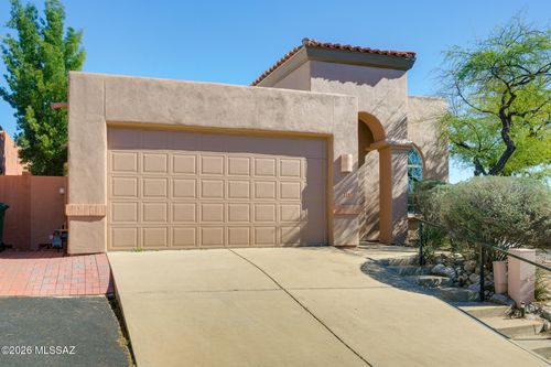 6683 N Calle Sin Nombre, Tucson, AZ, 85718 | Card Image
