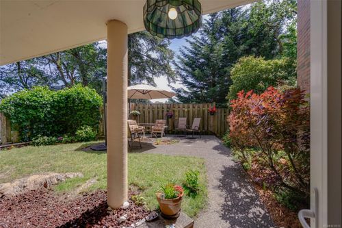 103-4030 Quadra St, Saanich, BC, V8X1K2 | Card Image