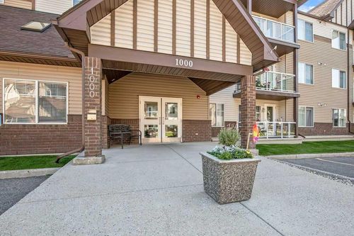 1310-200 Community Way, Okotoks, AB, T1S2L2 | Card Image