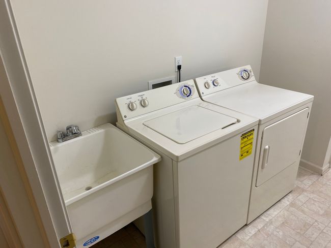 In Unit Laundry off garage | Image 18