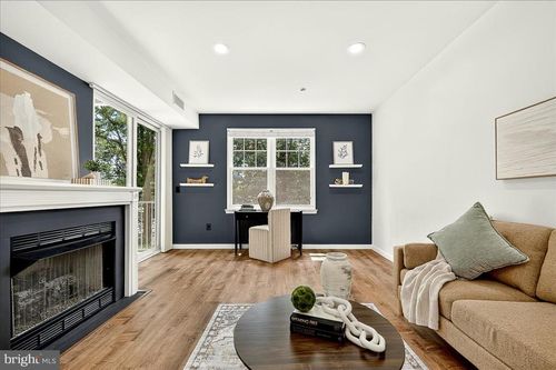 108-1645 International Dr, MCLEAN, VA, 22102-4818 | Card Image