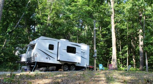 1690 Spout Springs Rd, Muscle Shoals, AL, 35661-5076 | Card Image