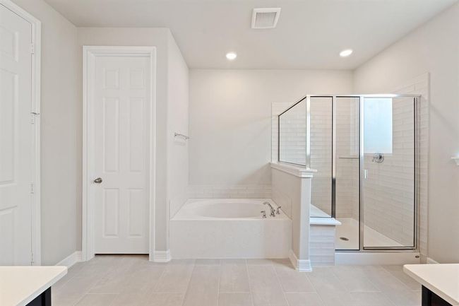 Note: Sample product photo. Actual exterior and interior selections may vary by homesite. Photo may be virtually staged | Image 16