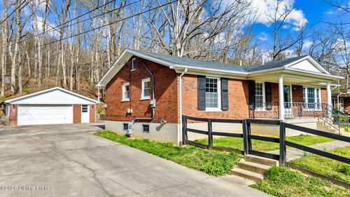 8199 Arnoldtown Rd, Louisville, KY, 40214-4505 | Card Image