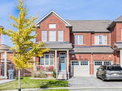 61 Baby Pointe Trail, House attached with 3 bedrooms, 3 bathrooms and 2 parking in Brampton ON | Image 1