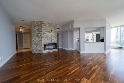 1910-45 Kingsbridge Garden Cir, Mississauga, ON, L5R3K4 | Card Image
