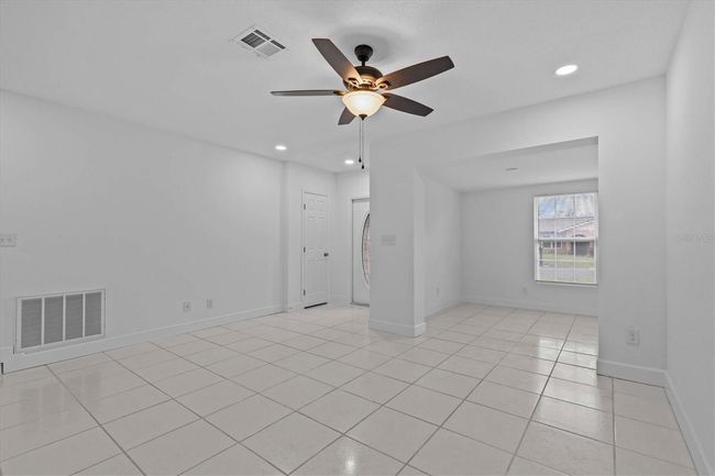 326 Circle Dr, House other with 3 bedrooms, 2 bathrooms and null parking in Palm Harbor FL | Image 9