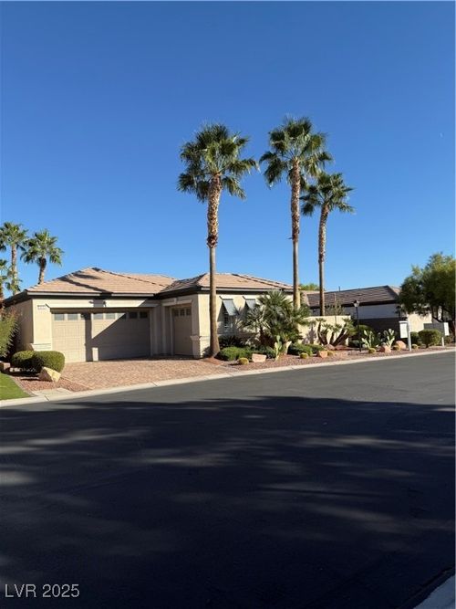3212 Wisteria Tree St, Las Vegas, NV, 89135-1786 | Card Image