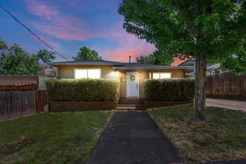 1545 Olive Ave, Redding, CA, 96001-1424 | Card Image