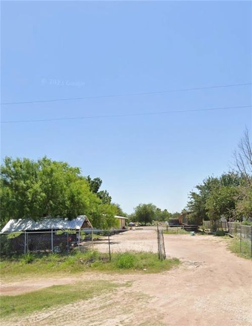 23601 Brushline Rd, Edinburg, TX, 78542-7487 | Card Image