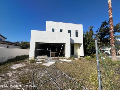 1731 Siesta Dr, Sarasota, FL, 34239-5935 | Card Image