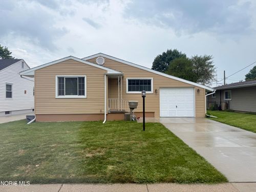 648 Northfield Dr, Maumee, OH, 43537-2410 | Card Image