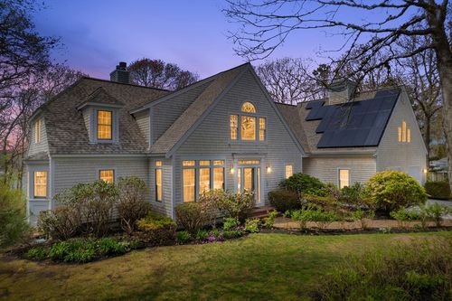 204 Clamshell Cove Rd, Cotuit, MA, 02635-3419 | Card Image