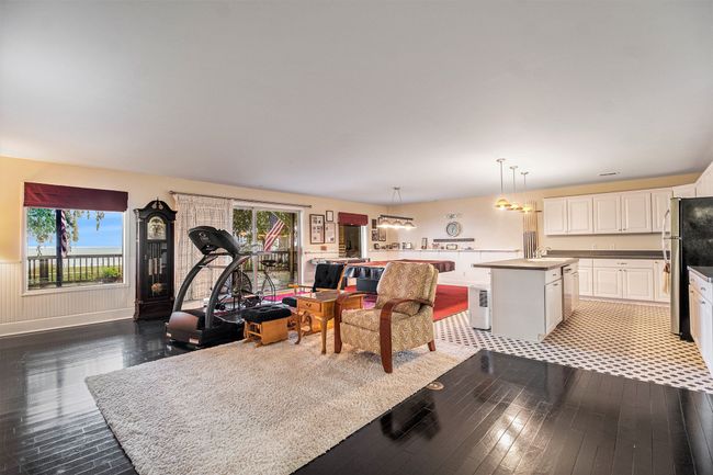 Lower level family room | Image 17