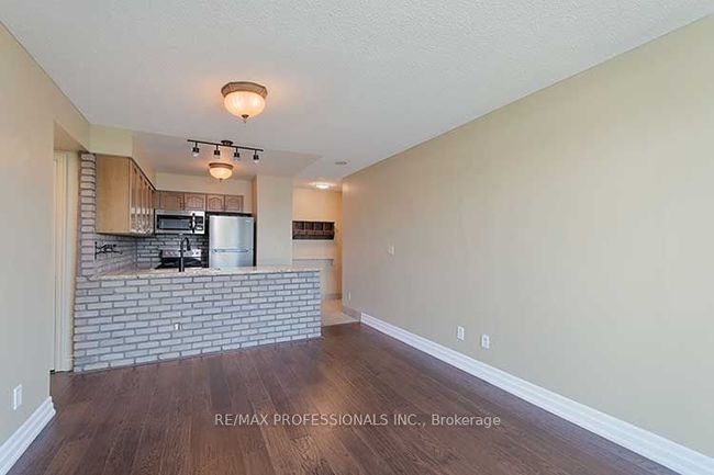 1203 - 2121 Lake Shore Blvd W, Condo with 1 bedrooms, 1 bathrooms and null parking in Etobicoke ON | Image 4