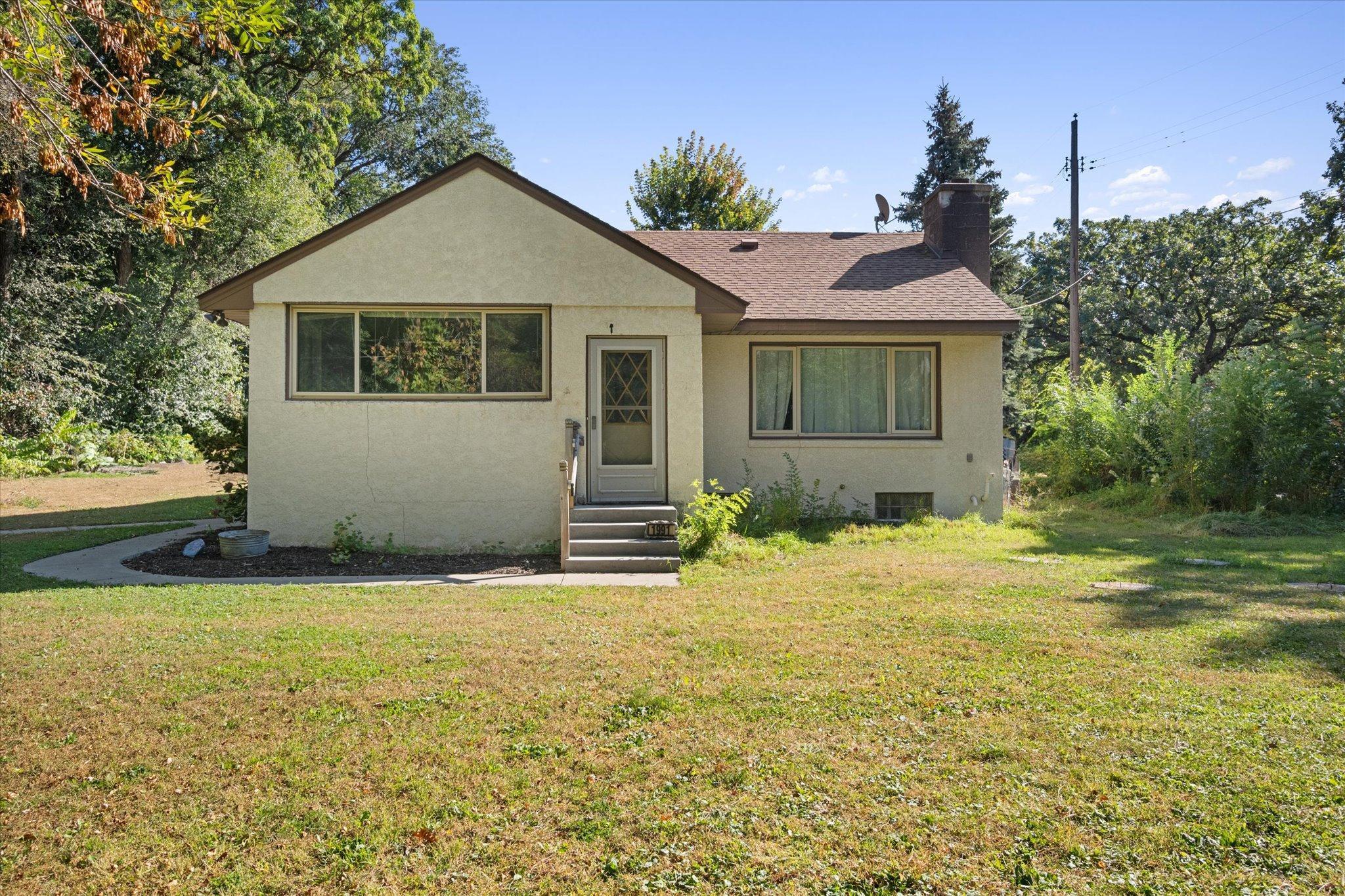 Racine Ave, Lakeland, MN 55043