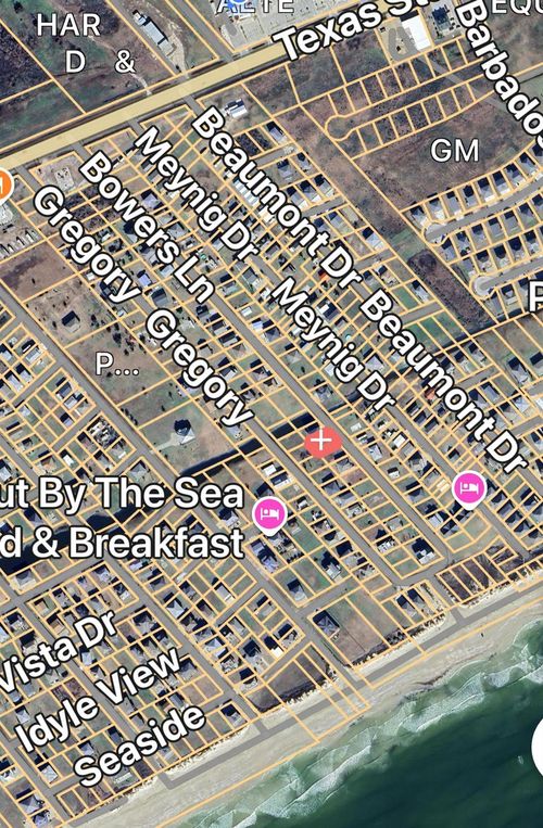 893 Bavers Ln, Crystal Beach, TX, 77650-2860 | Card Image