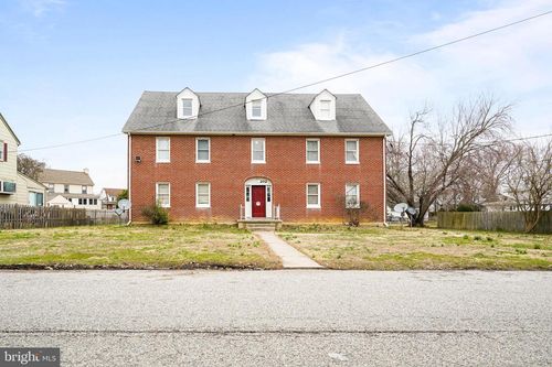202 Parkway, ELKTON, MD, 21921-5458 | Card Image