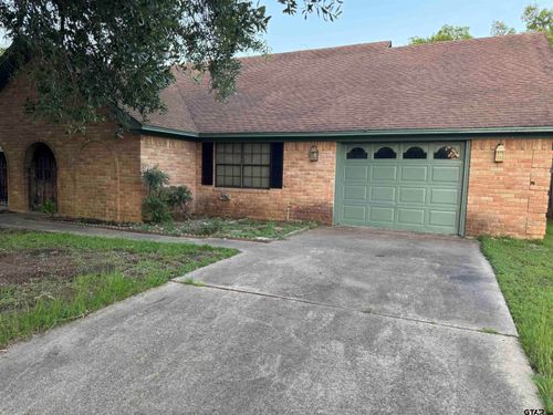 107 Villa Dr, Troup, TX, 75789-3117 | Card Image