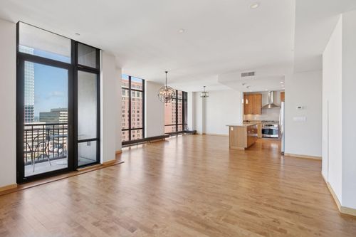 unit-1700-201 S 11th St, Minneapolis, MN, 55403-2767 | Card Image