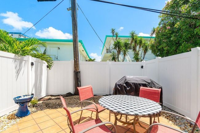103 - 842 19 Th Ave, Townhouse with 2 bedrooms, 3 bathrooms and null parking in Deerfield Beach FL | Image 25