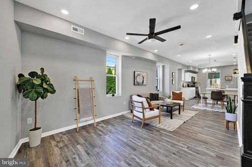 3004 Weaver Ave, BALTIMORE, MD, 21214-3401 | Card Image