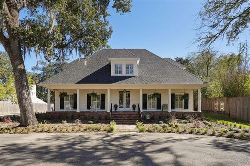 49 Camellia Dr, Covington, LA, 70433-9148 | Card Image