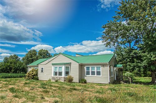 13021 Old Highway 50, Clay City, IL, 62824-2202 | Card Image