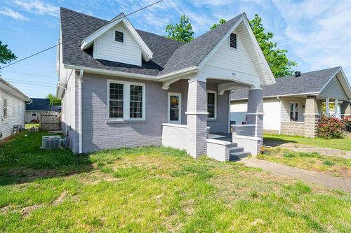 303 E 20th St, Owensboro, KY, 42303-3802 | Card Image