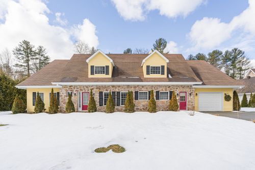 {{alt}} | Card Image