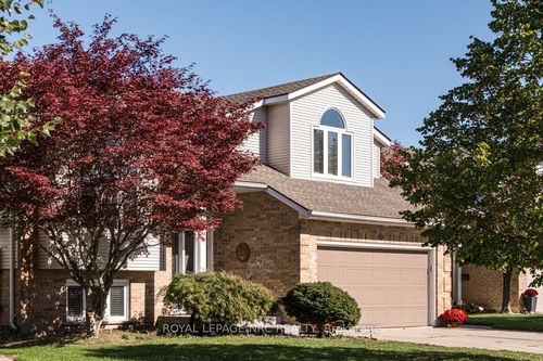 8071 Costabile Dr, Niagara Falls, ON, L2H3H4 | Card Image