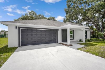 965 N Singleton Avenue, House other with 3 bedrooms, 2 bathrooms and null parking in Titusville FL | Image 3