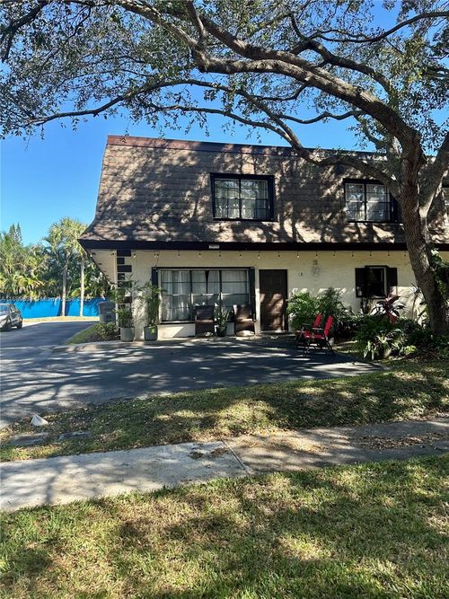 apt-d-9290 Sw 61st Way, Boca Raton, FL, 33428-6104 | Card Image