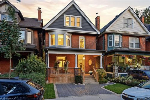 35 Fairleigh Ave S, Hamilton, ON, L8M2K1 | Card Image