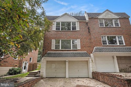 622 Green Ln, PHILADELPHIA, PA, 19128-2632 | Card Image