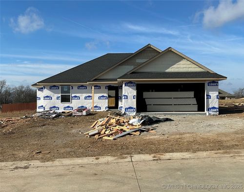 1911 N Everly Dr, Tahlequah, OK, 74464-1753 | Card Image