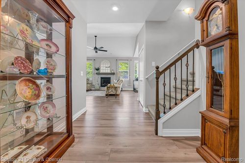 21150 Bryce Ct, BROWNSTOWN TWP, MI, 48174-2502 | Card Image