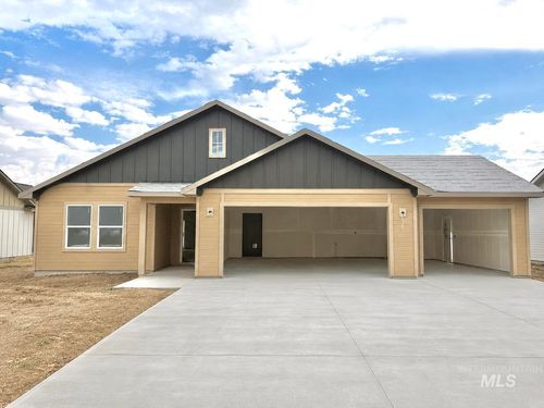 1553 Skookum Dr, Ontario, OR, 97914-2647 | Card Image