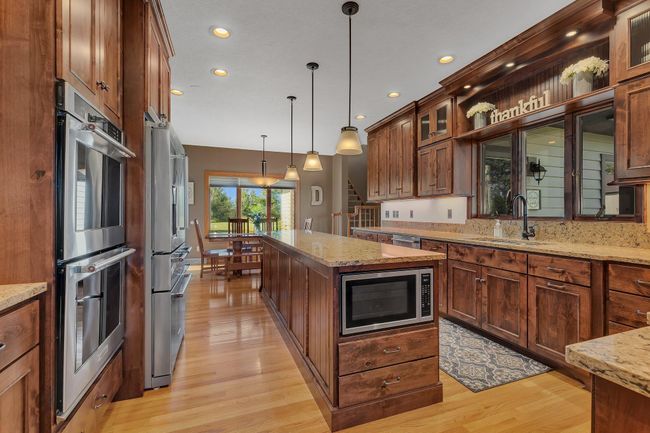 So much kitchen storage | Image 11