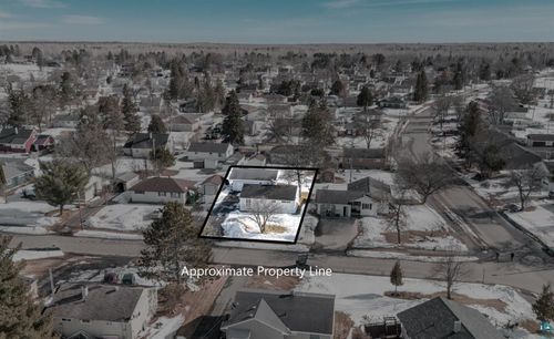 204 Brandon Rd, Hoyt Lakes, MN, 55750-1202 | Card Image