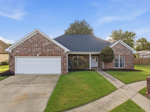 5307 Congressional Dr, Benton, AR, 72019-3444 | Card Image