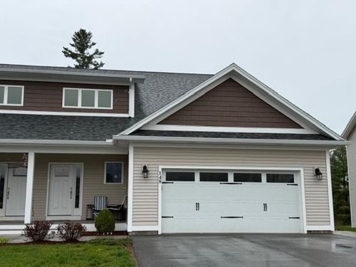 148 Chase Ct, Essex, VT, 05452-4153 | Card Image